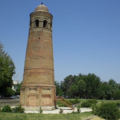 Minaret Uzgen in Kyrgyzstan